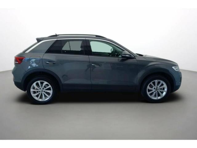 Volkswagen T-Roc image 1