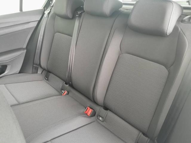 Volkswagen Golf image 1