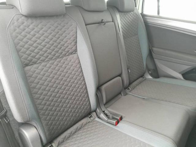 Volkswagen Tiguan Allspace image 3