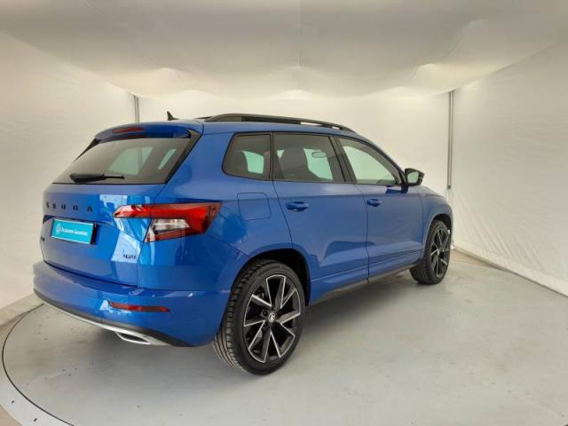 Skoda Karoq image 9