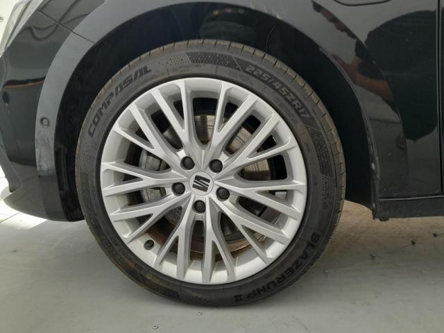 Seat Leon image 8