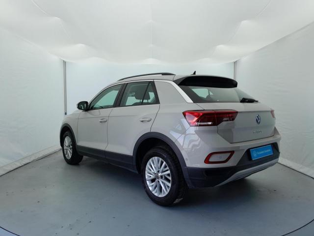 Volkswagen T-Roc image 3