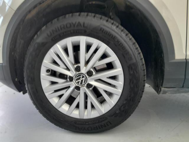 Volkswagen T-Roc image 5