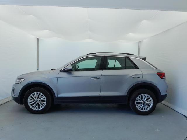 Volkswagen T-Roc image 8