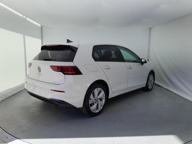 Volkswagen Golf image 4