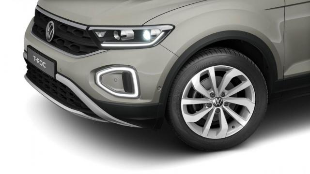 Volkswagen T-Roc image 3
