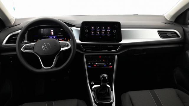 Volkswagen T-Roc image 1