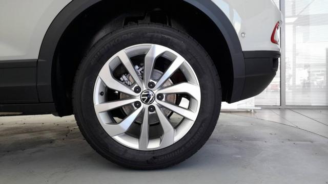 Volkswagen T-Roc image 4