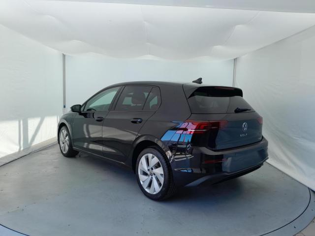 Volkswagen Golf image 9