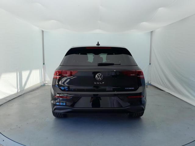 Volkswagen Golf image 5
