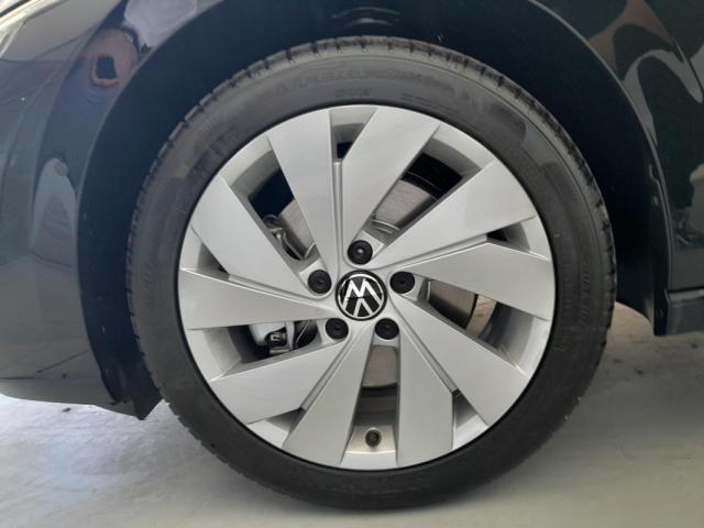 Volkswagen Golf image 2