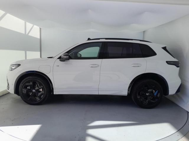 Volkswagen Tiguan image 9