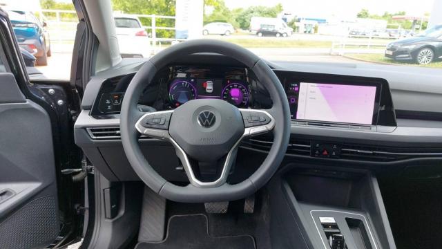 Volkswagen Golf image 4