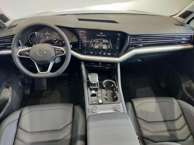 Volkswagen Touareg image 4
