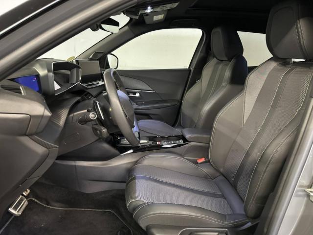 Peugeot 2008 image 3