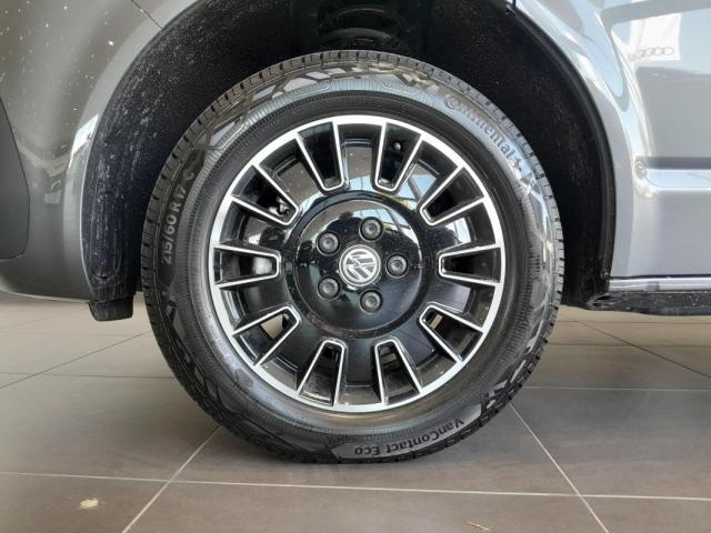 Volkswagen Transporter image 8