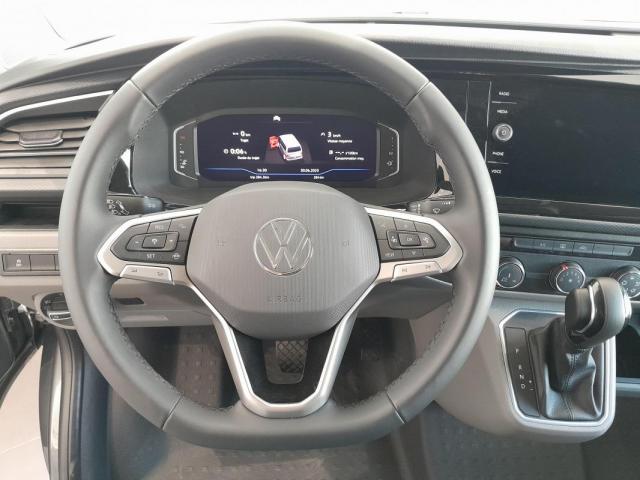 Volkswagen Transporter image 9