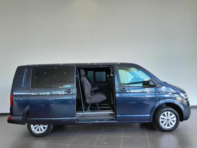 Volkswagen Transporter image 9