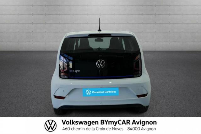 Volkswagen E-Up! image 5