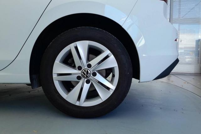 Volkswagen Golf image 5