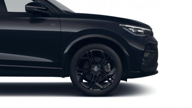 Volkswagen Tiguan image 8