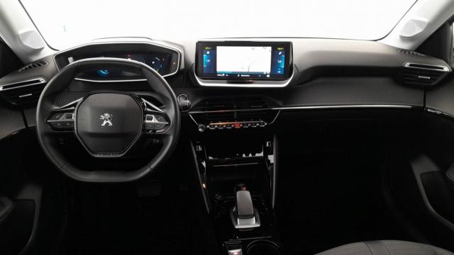 Peugeot 208 image 1