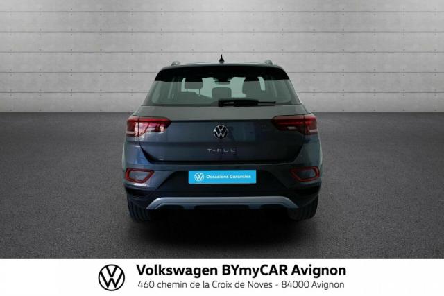 Volkswagen T-Roc image 2