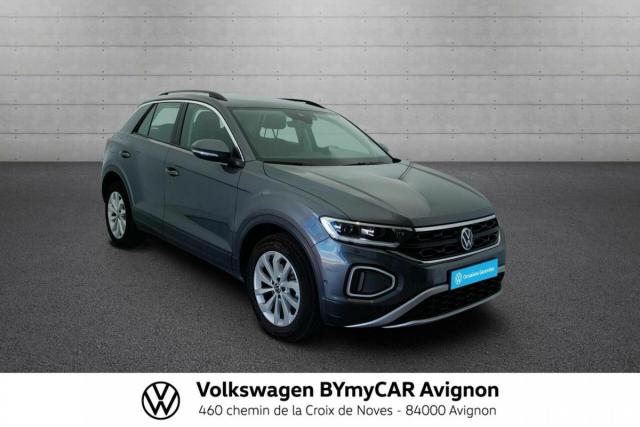 Volkswagen T-Roc image 4