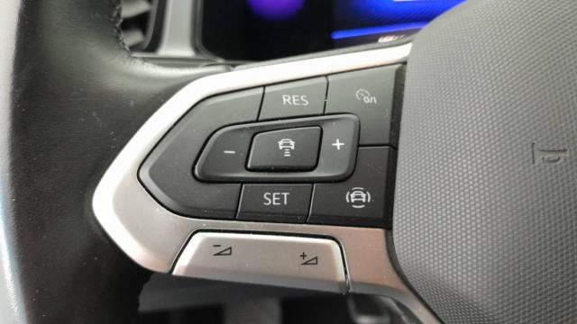 Volkswagen T-Roc image 3