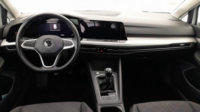 Volkswagen Golf image 6