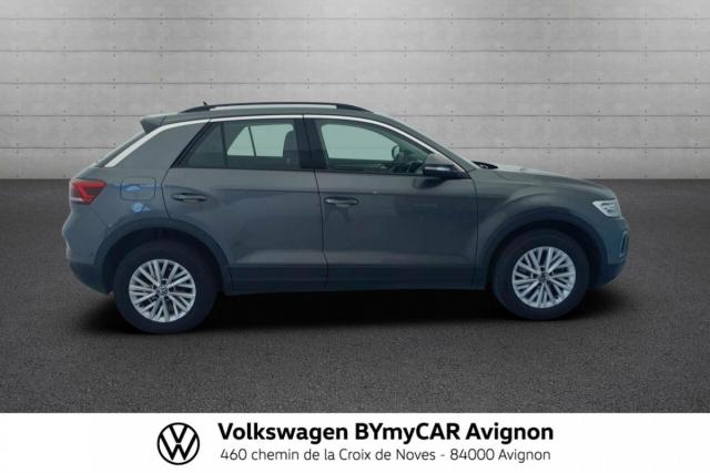 Volkswagen T-Roc image 6