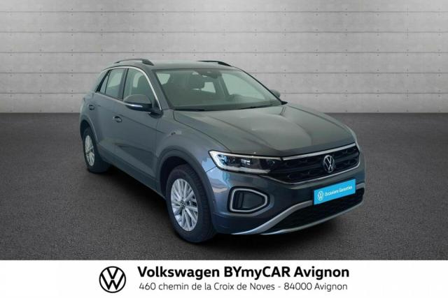 Volkswagen T-Roc image 3