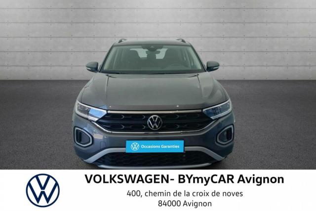 Volkswagen T-Roc image 2