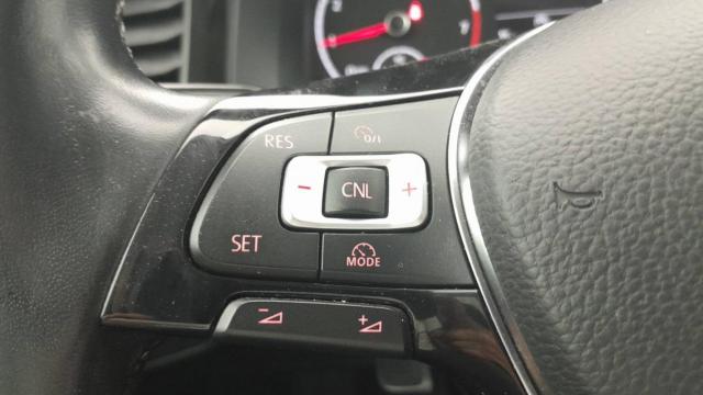 Volkswagen Polo image 9