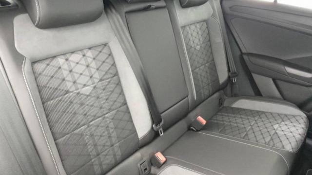 Volkswagen T-Roc image 7