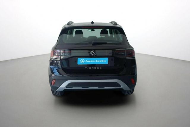 Volkswagen T-Cross image 2