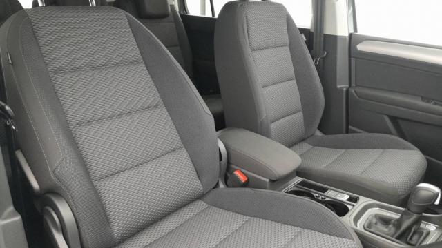 Volkswagen Touran image 1