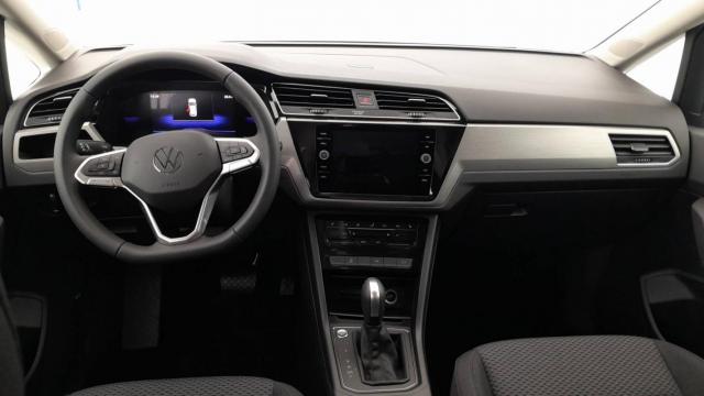 Volkswagen Touran image 5