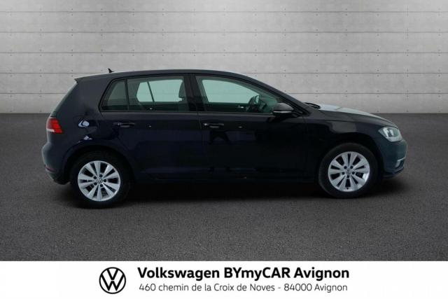 Volkswagen Golf image 9