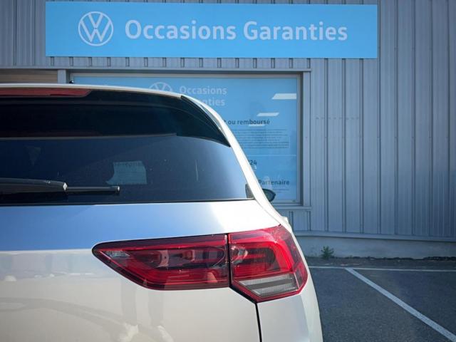 Volkswagen Golf image 6