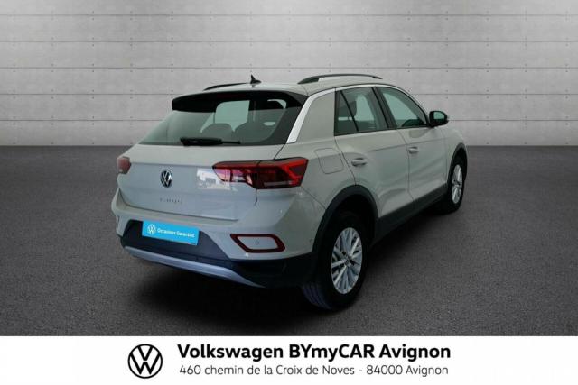 Volkswagen T-Roc image 8