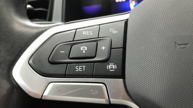Volkswagen T-Roc image 4