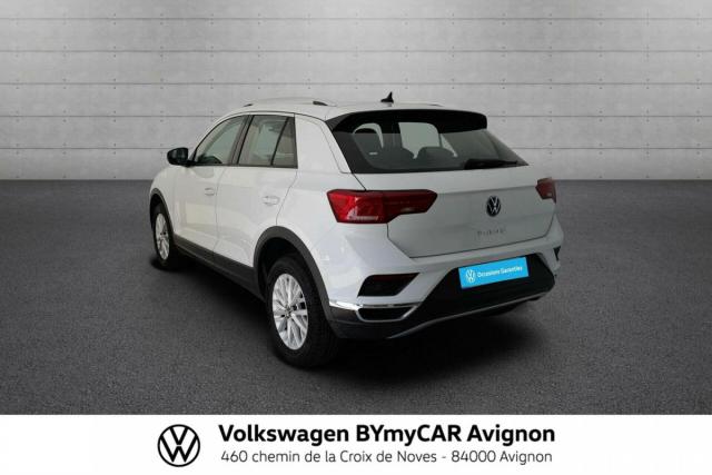 Volkswagen T-Roc image 2