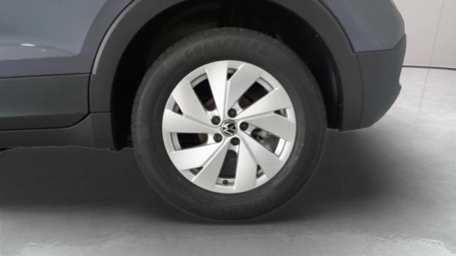 Volkswagen T-Cross image 1