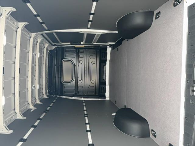 Volkswagen Crafter image 3