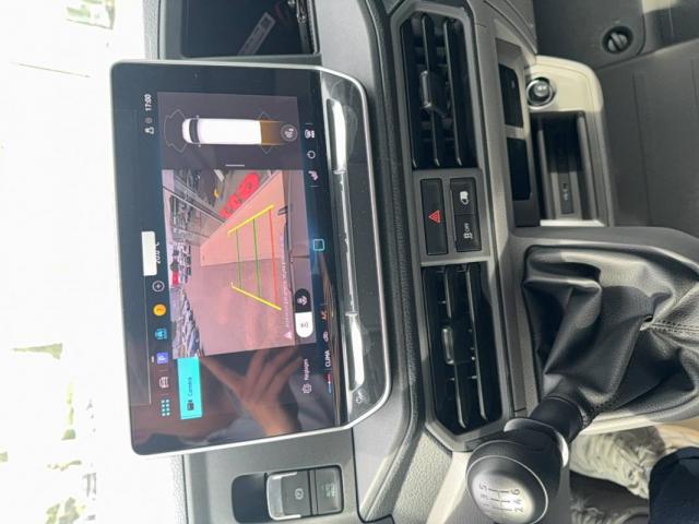 Volkswagen Crafter image 7