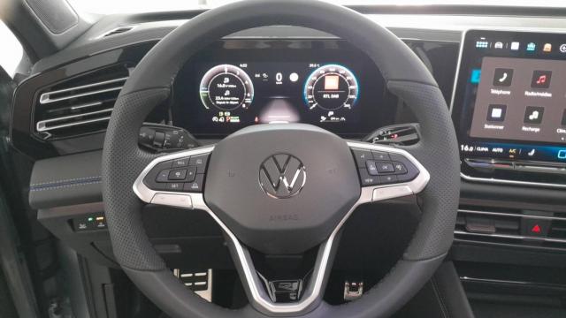 Volkswagen Tiguan image 1