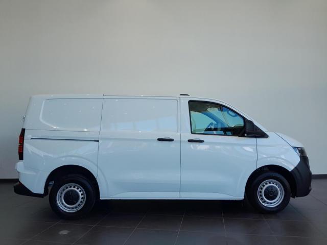 Volkswagen Transporter image 8