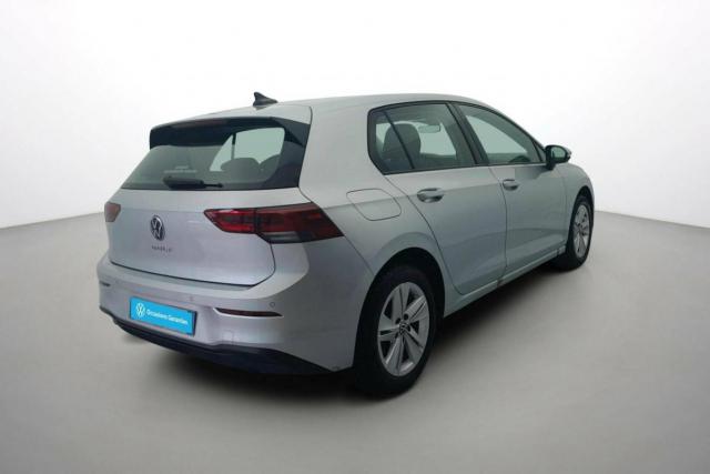 Volkswagen Golf image 6