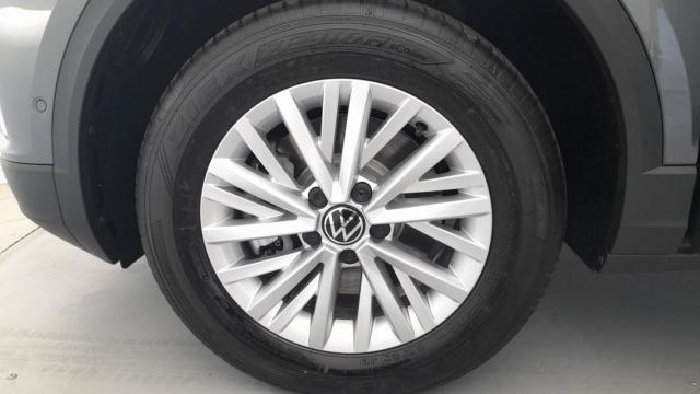 Volkswagen T-Roc image 7